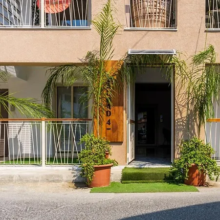 Marble - Cozy W Balcony In * Larnaca