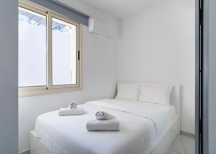 Marble - Cozy W Balcony In Apartmán