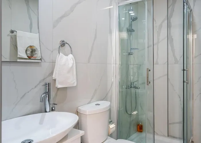 Apartmán Marble - Cozy W Balcony In *